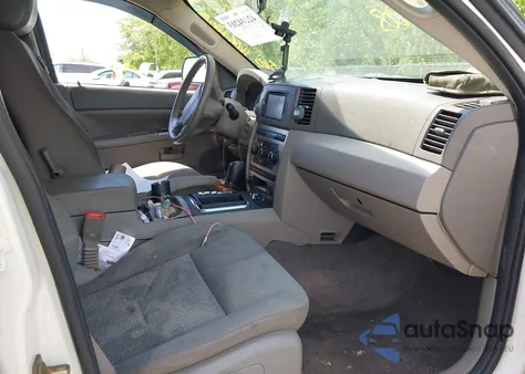 2007 Jeep Grand Cherokee Laredo z USA, uszkodzony, nr VIN 1J8GR48K87C643277